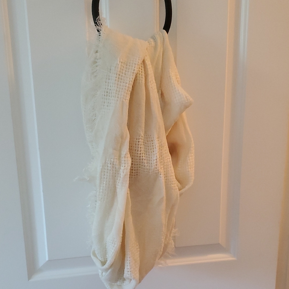 Elegant Cream Women's Scarf